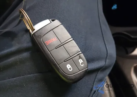 2018 Dodge Journey Crossroad из США, поврежденный, VIN 3C4PDCGG5JT339641